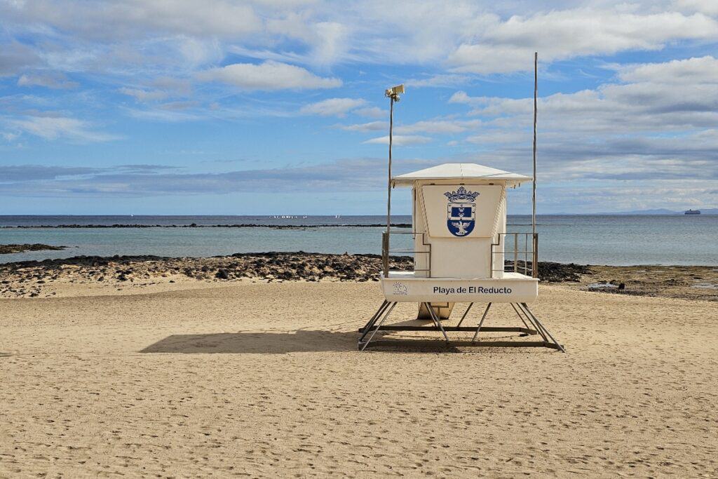 cabine surveillant plage El Reducto