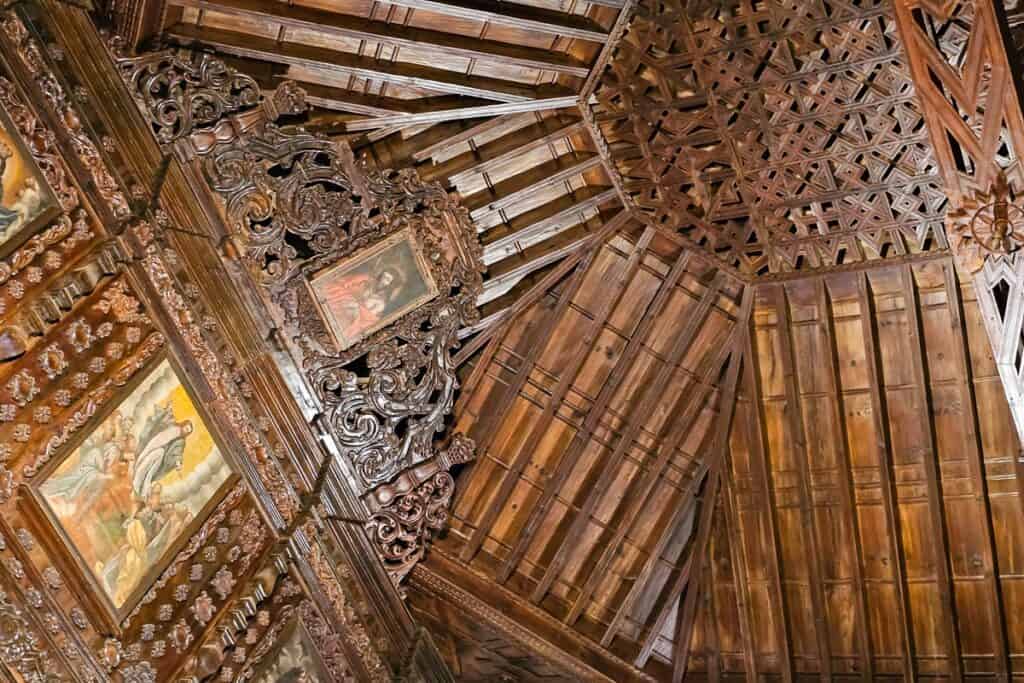 plafond mudejar dans le couvent de San Francisco