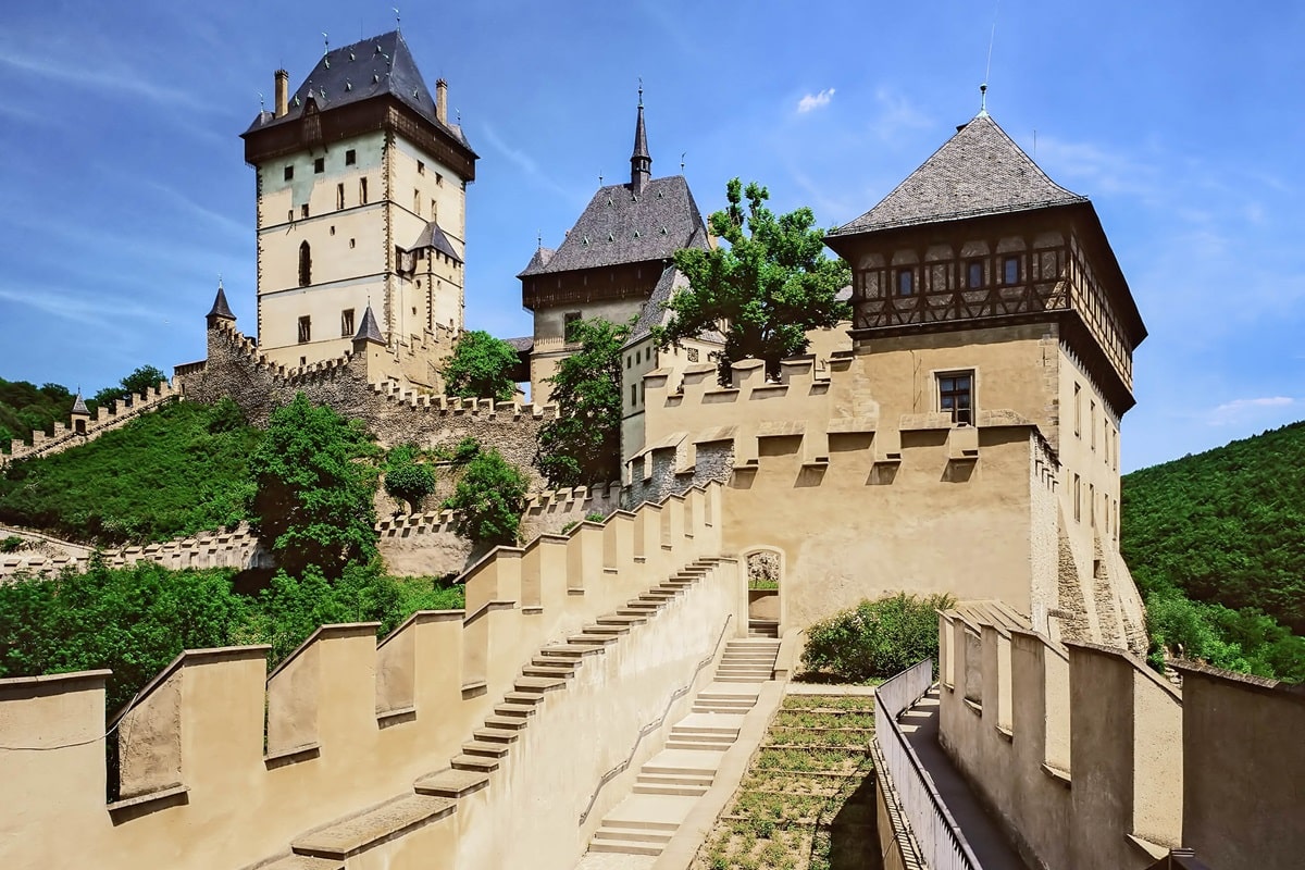 Le château fort de Karlstein : une visite féérique