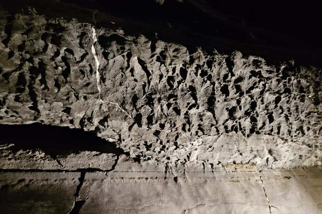 stalactites magmatiques