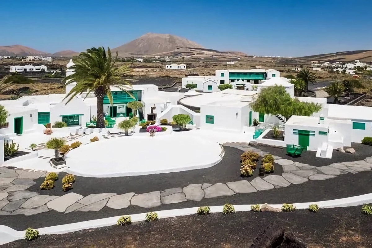 Le Monument au Paysan de Lanzarote (Monumento al Campesino)