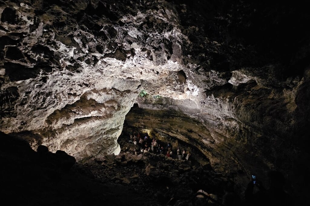 tunnel cueva de los verdes