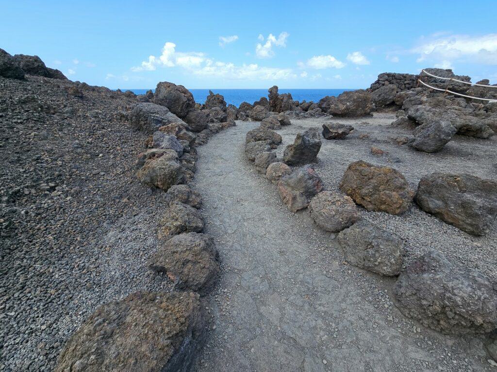 sentier de visite à Los Hervideros