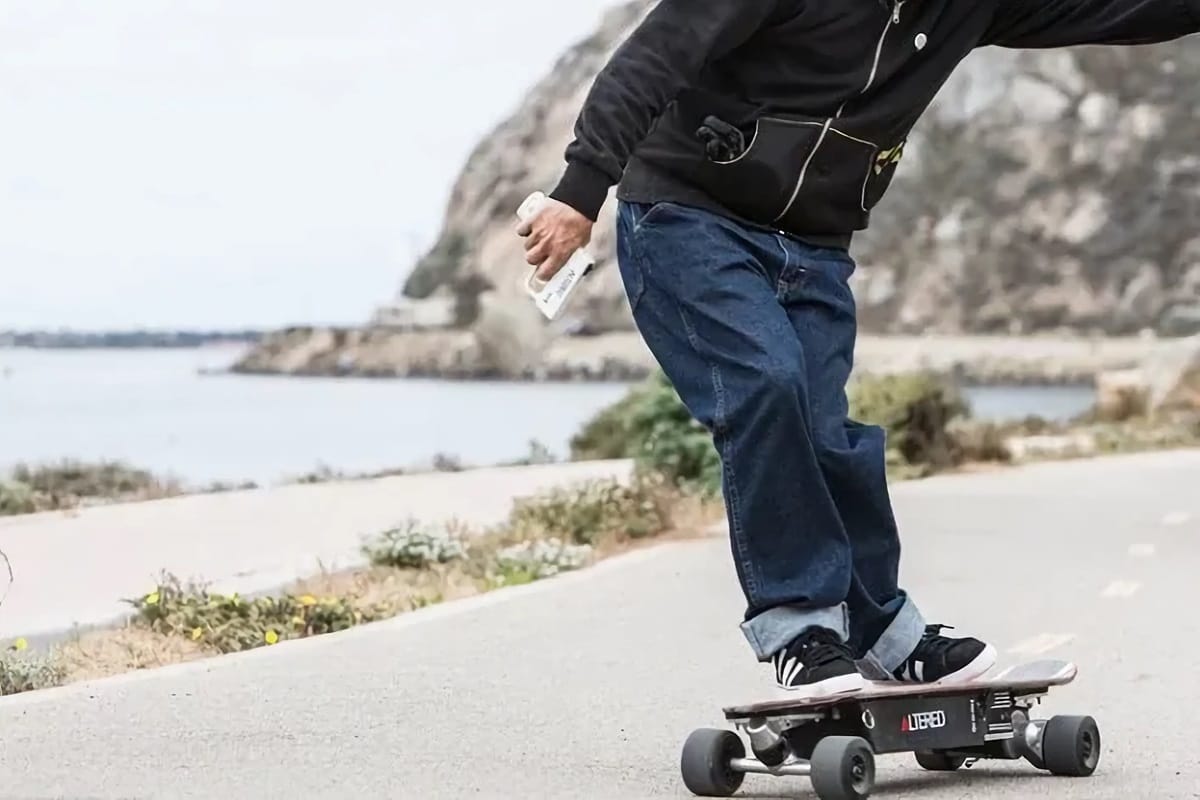 Comment voyager à l'étranger en skate électrique