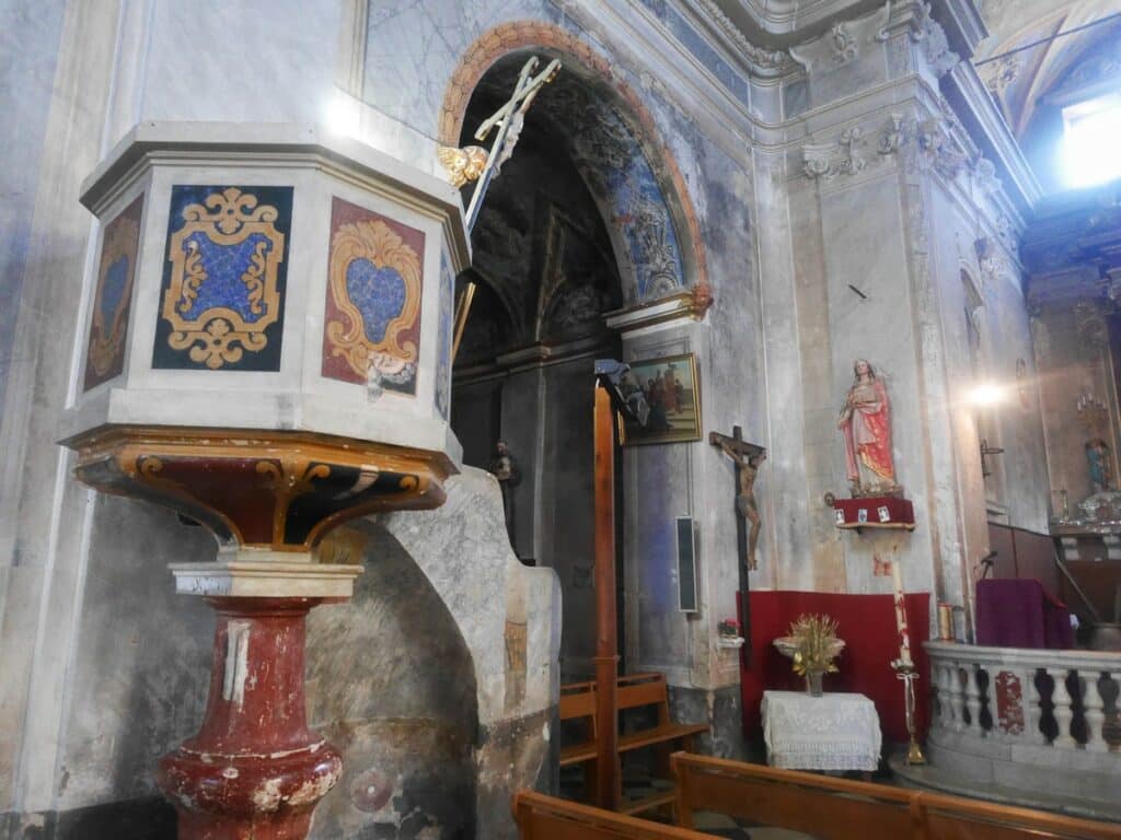 intérieur église saint jean baptiste