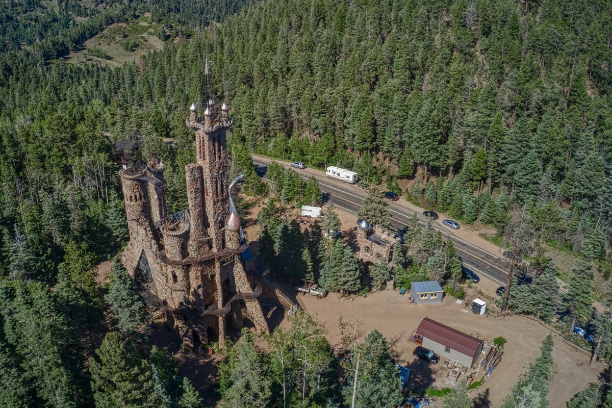 Bishop Castle : une visite insolite dans le château le plus fou du Colorado