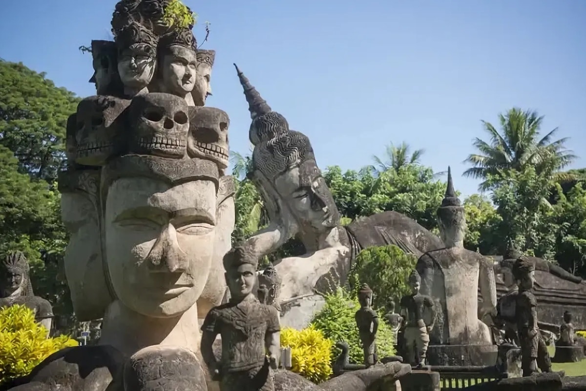 parc du bouddha vientiane