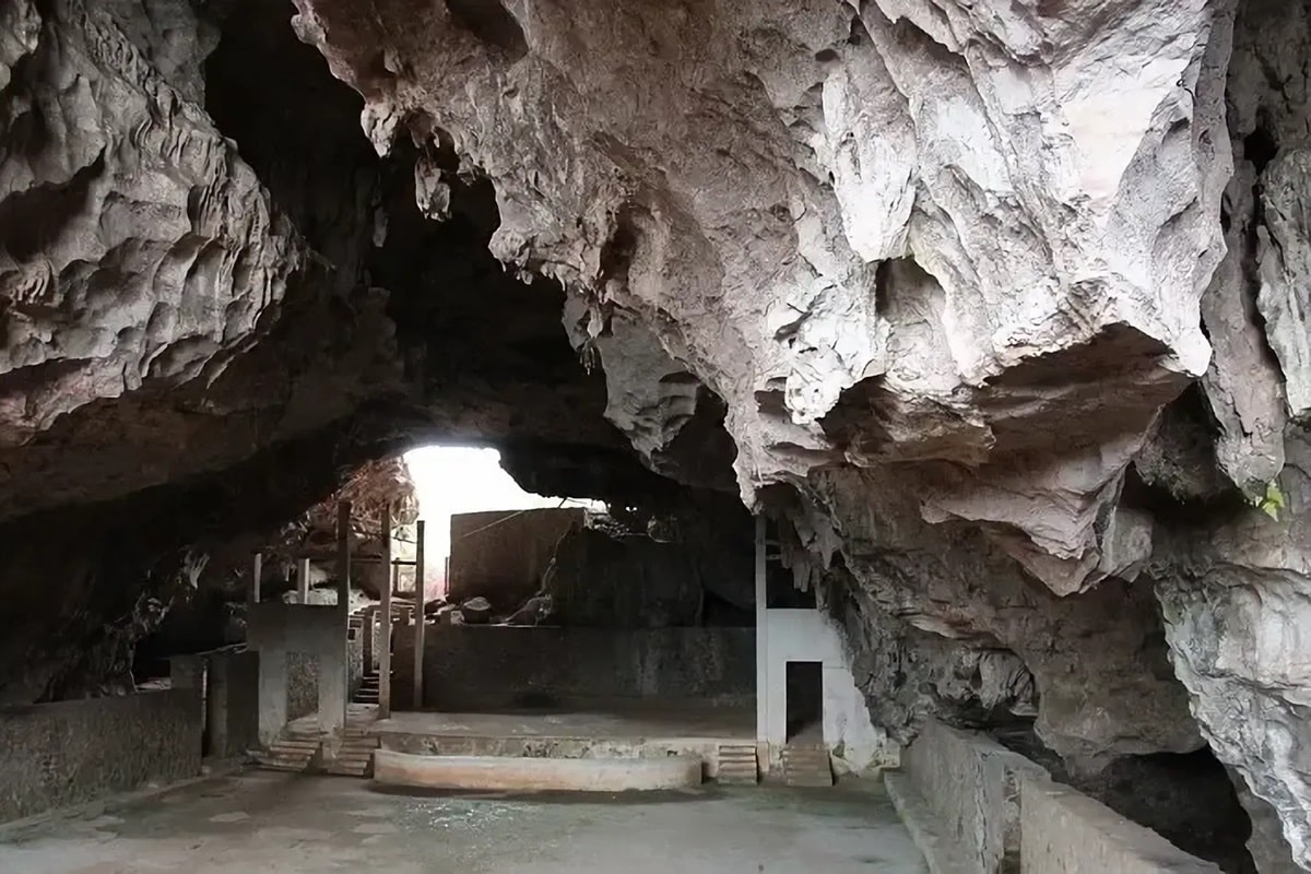 Grottes de Vieng Xai au Laos : une ancienne cité cachée