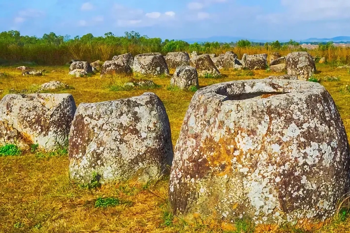 Visiter la plaine des jarres au Laos : un lieu mystérieux