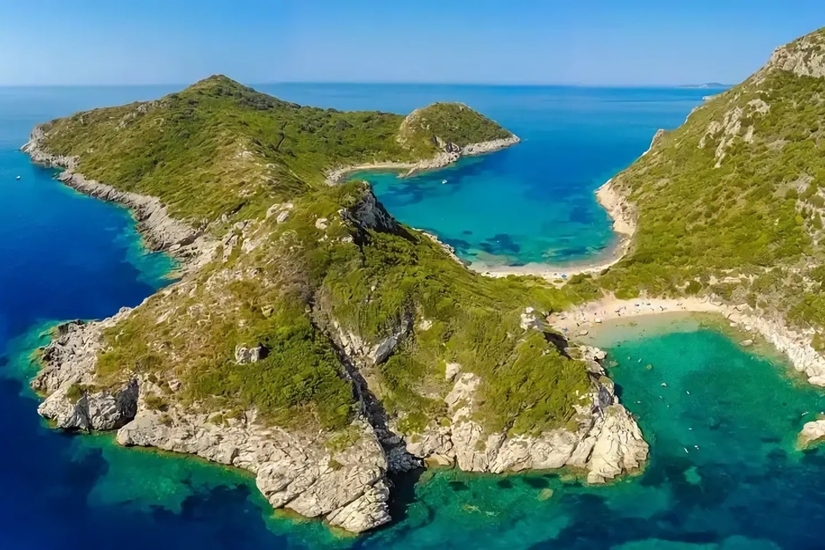 Plage de Porto Timoni : une perle cachée de Corfou