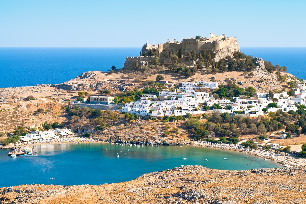 Visiter Lindos sur l’île de Rhodes : guide complet