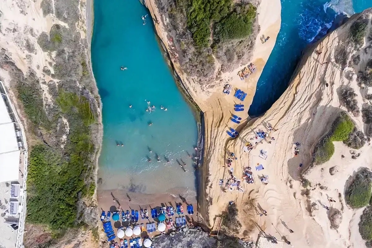 Plage Canal d'Amour à Corfou