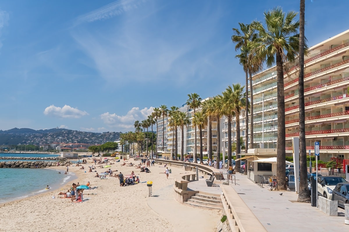 Vacances à Juan-les-Pins : conseils pour bien se préparer pour un séjour réussi