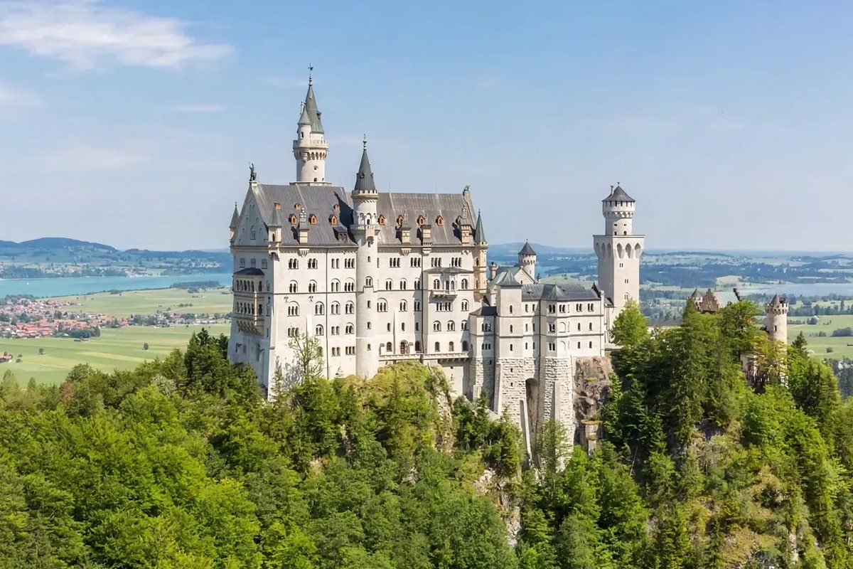 Neuschwanstein : un château à l’histoire surprenante