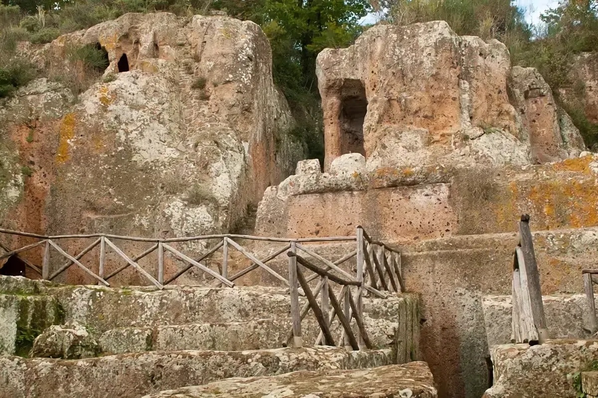 Le parc archéologique du Tuf (Città del Tufo)