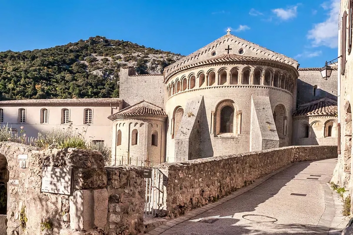 Visiter Saint-Guilhem-le-Désert