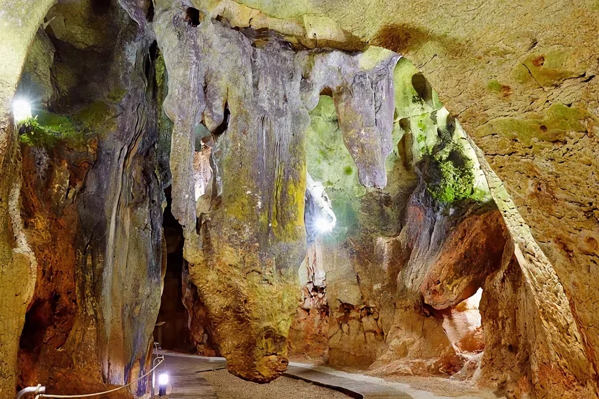 Grotte de las Calaveras