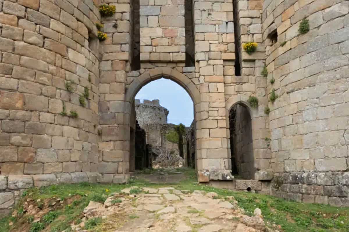 Château de Tonquédec : informations et guide de visite