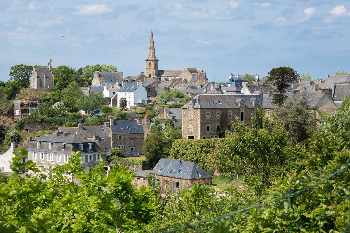 Visiter La Roche-Derrien : petite cité de caractère en Bretagne