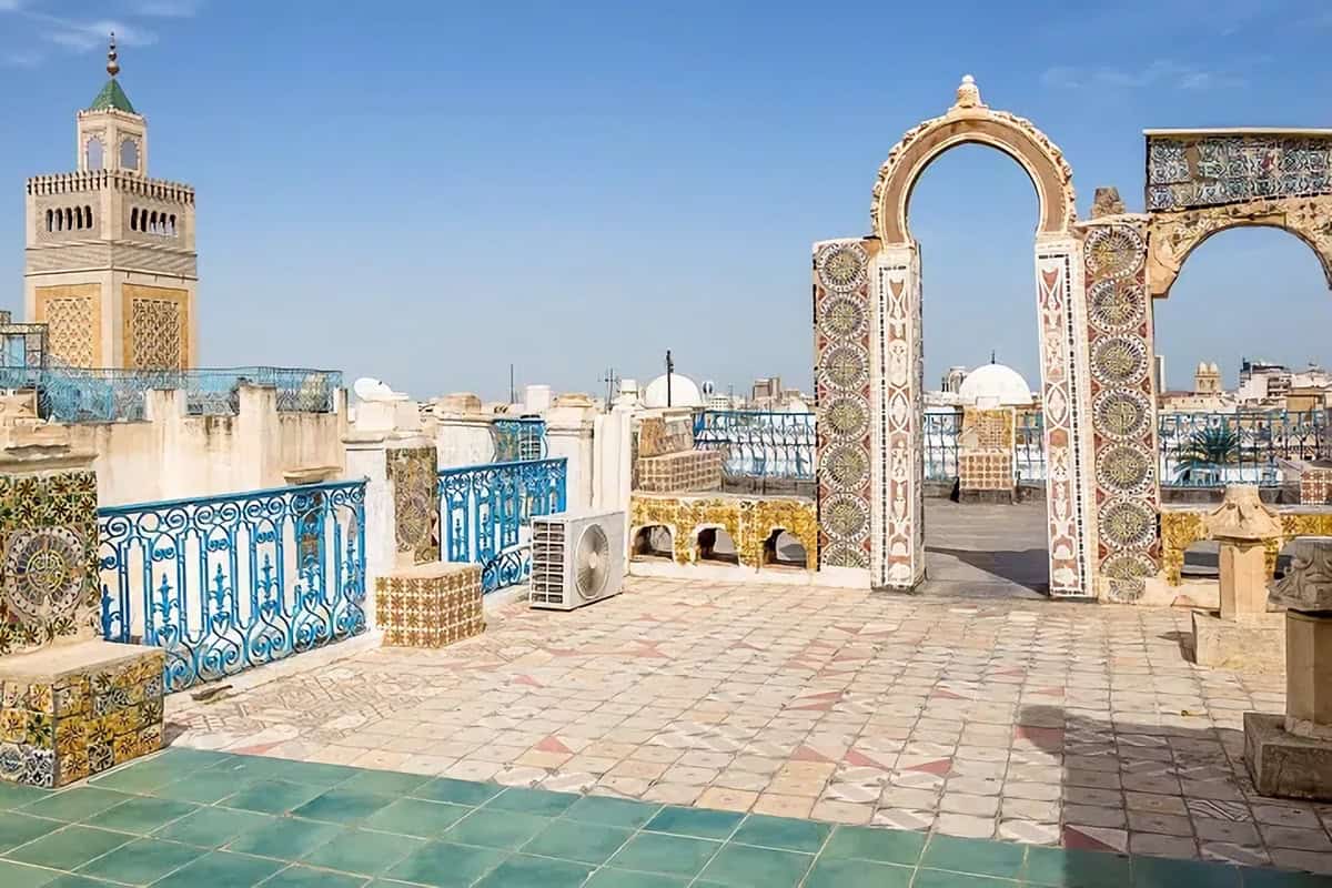 Pourquoi visiter Tunis lors d’un séjour en Tunisie