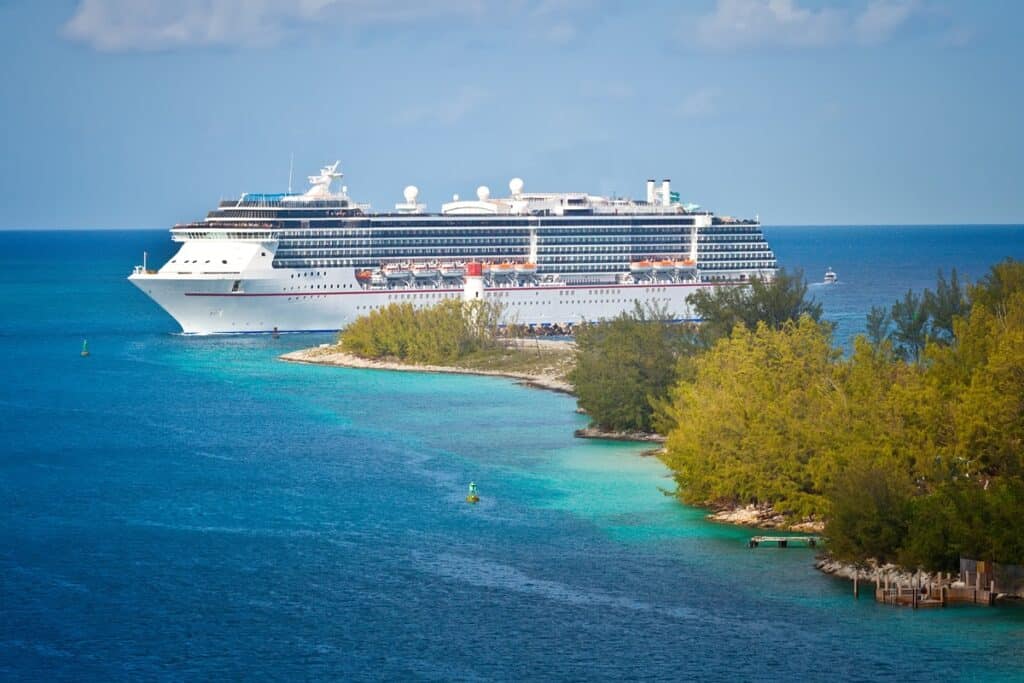 bateau de croisière à Nassau aux Bahamas