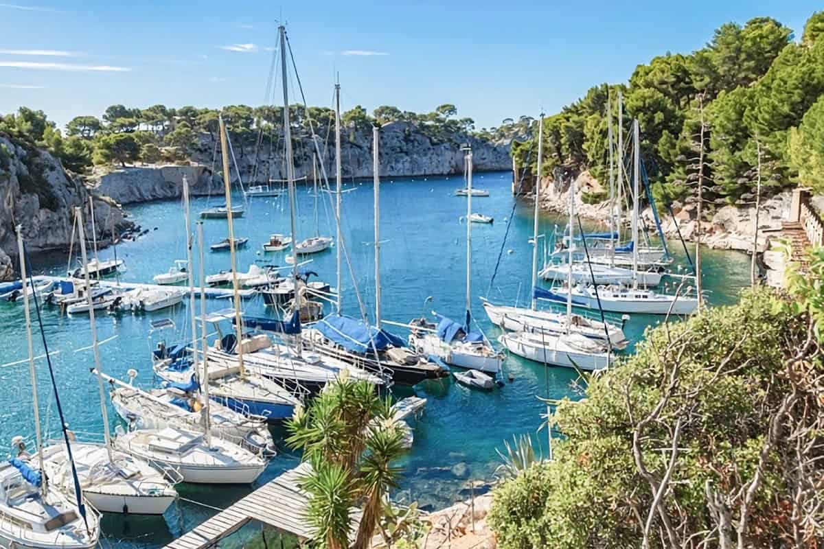 bateaux dans la calanque de Port Miou