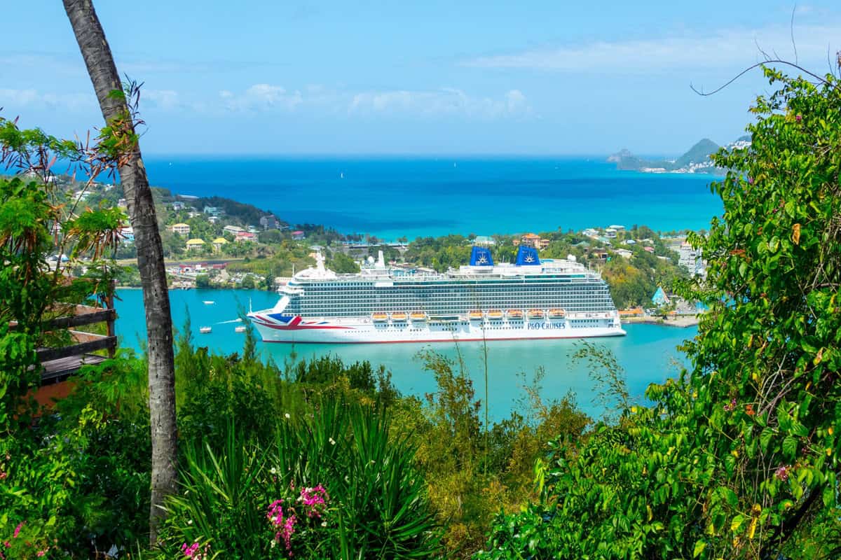 bateau de croisière à Sainte Lucie