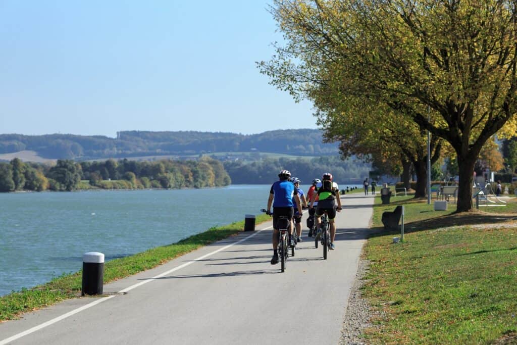 vélos le long du Danube en Autriche