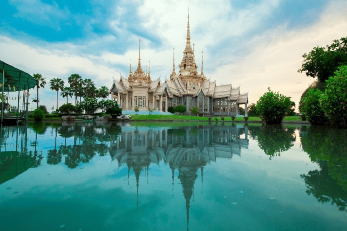 Découvrez les splendeurs de la Thaïlande en explorant ce pays fascinant !