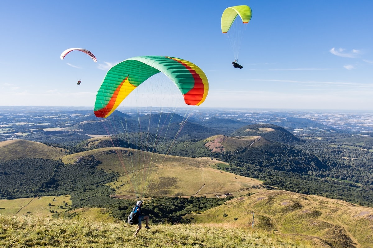 parapente au sommet du Puy de Dôme