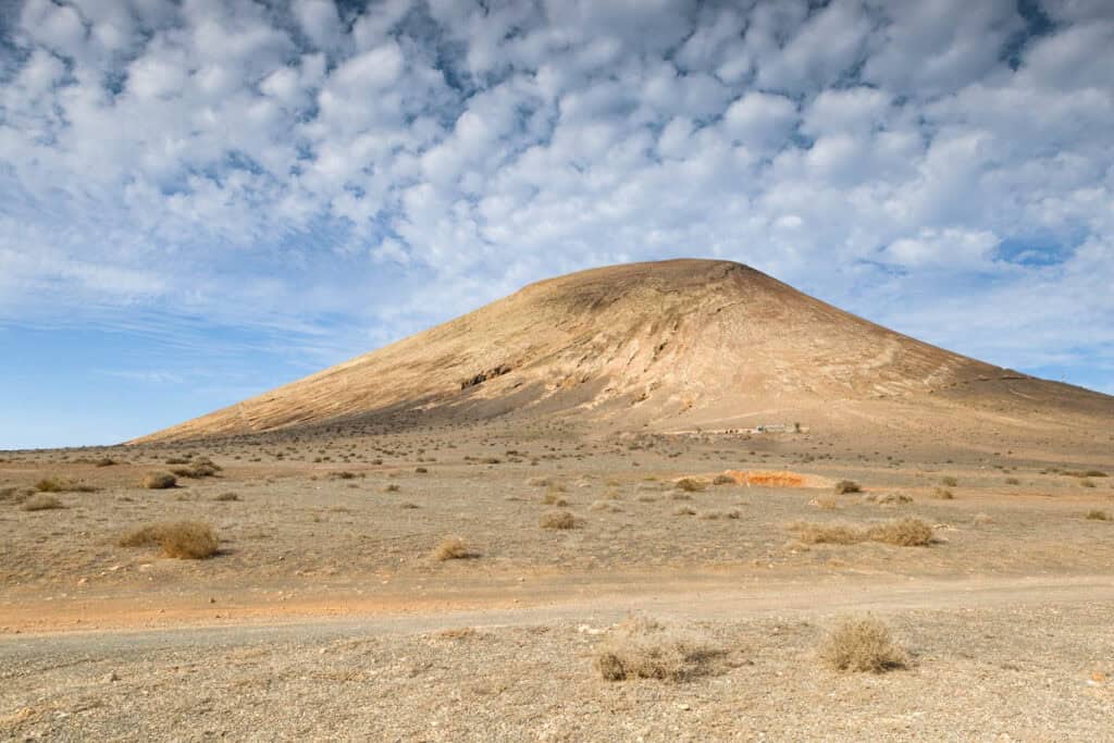 paysage volcanique autour de San Bartolomé