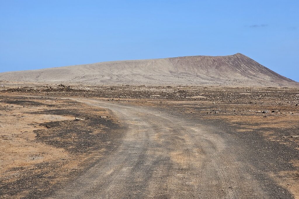 route de terre vers los charcones