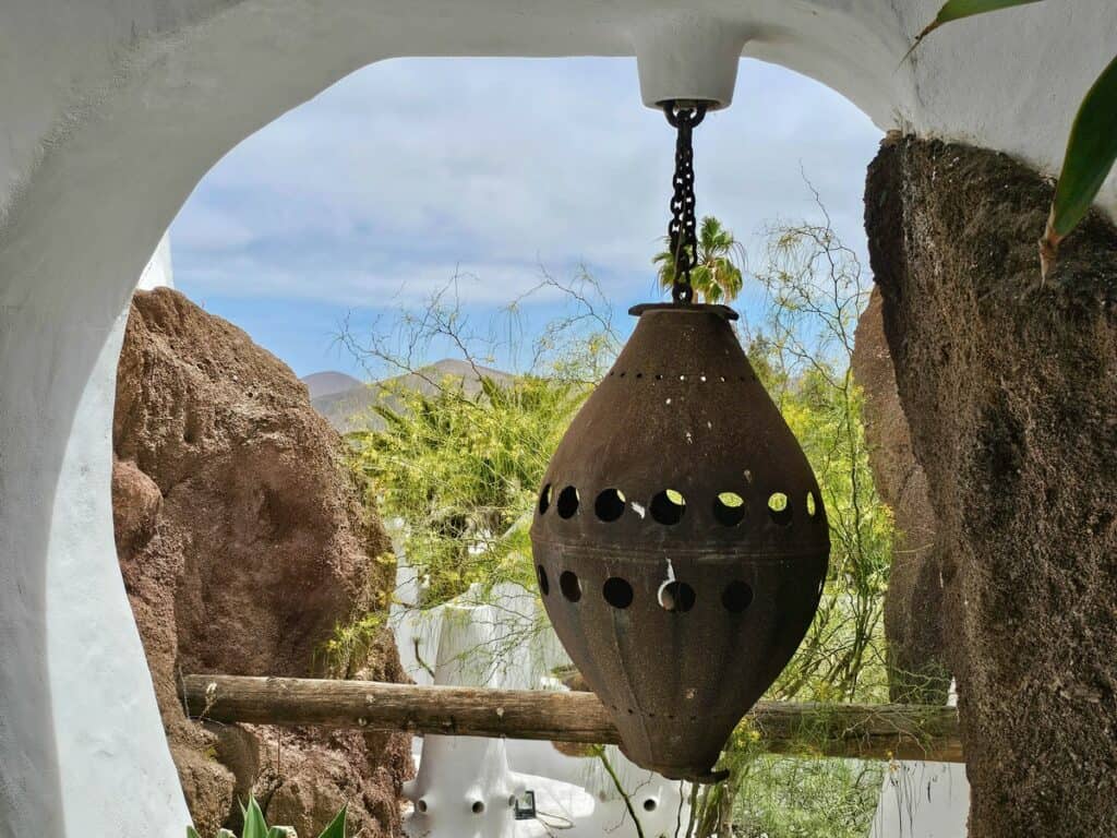 lampadaire en fer forgé