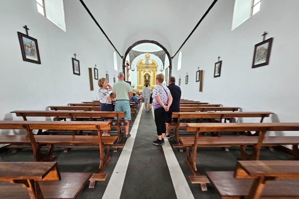 intérieur ermitage vierge des douleurs