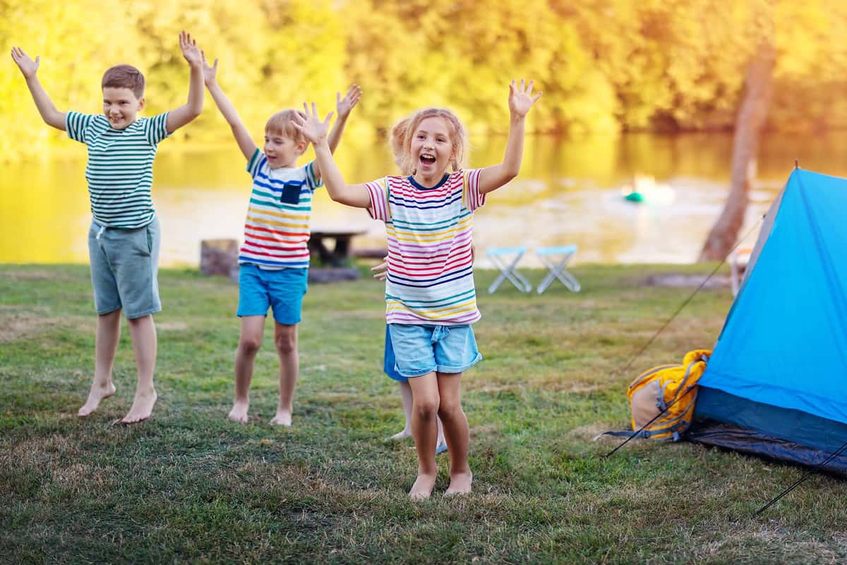 Vacances dans un camping à Sommières : comment préparer ?